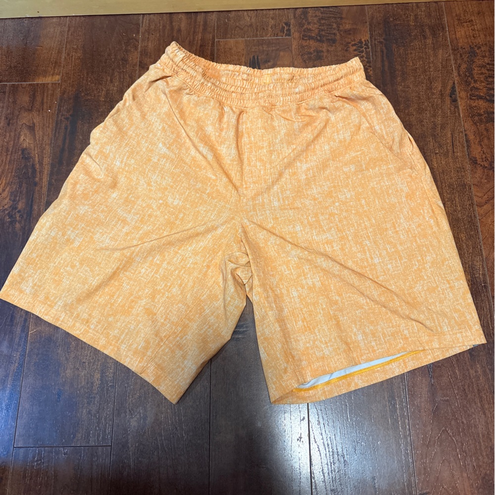 🩳LULULEMON SHORTS🩳